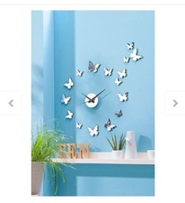 NEU * Wanduhr Uhr 16 Schmetterlinge von Weltbild * ca. 60 x 70 cm * NEU