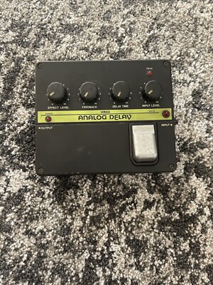 Yamaha AD-10 Analog Delay Echo Rare Vintage Guitar Effect Pedal