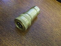Bh2-60 Parker Hydraulic Quick Coupler Brass 1/4 Pipe Thread Female Bh2-60 Parker Hydraulic Quick Coupler Brass 1/4 Pipe Thread Female