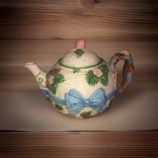 Haldon Ribbon and Bow TEAPOT  Marked 1985, Strawberry Sculpted Cottage