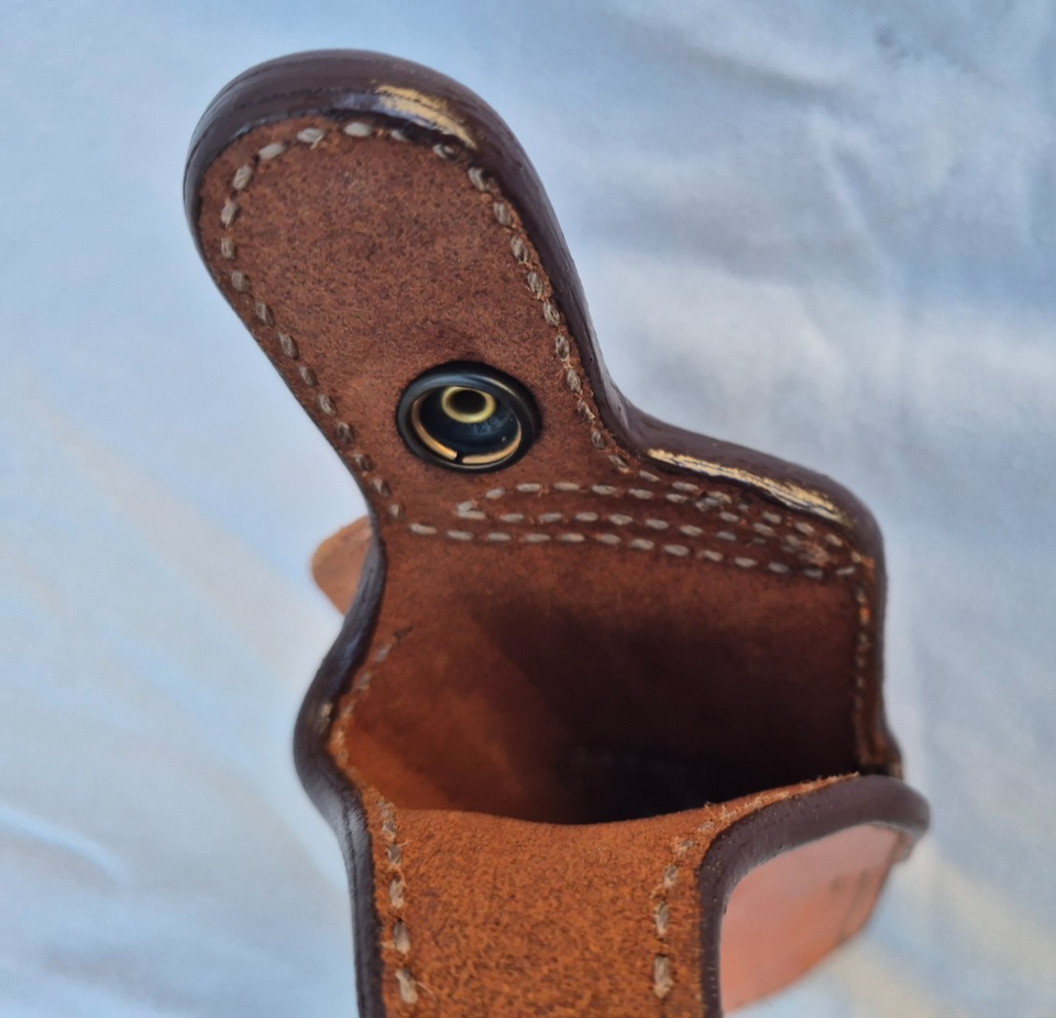Bianchi 19L Thumbsnap Holster - Tan, Right Hand, High Ride For Para P12, 1.75" Belt Slot - View #11