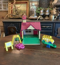 1993 Lyons Group Barney  Friends School House Play Set Vintage Lot Of 7 Pieces