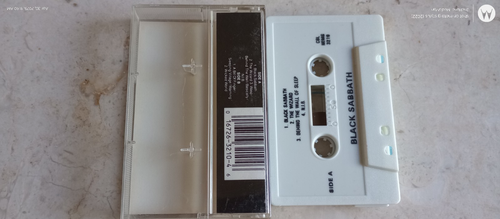 BLACK SABBATH SELF TITLED CASSETTE TAPE CBL NEMS 3210 - Picture 2 of 2