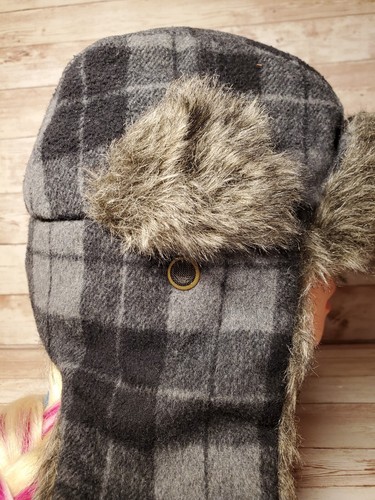 Kids Winter Trapper Hat with Large Ear Flaps, 6-10 Years - Picture 4 of 12