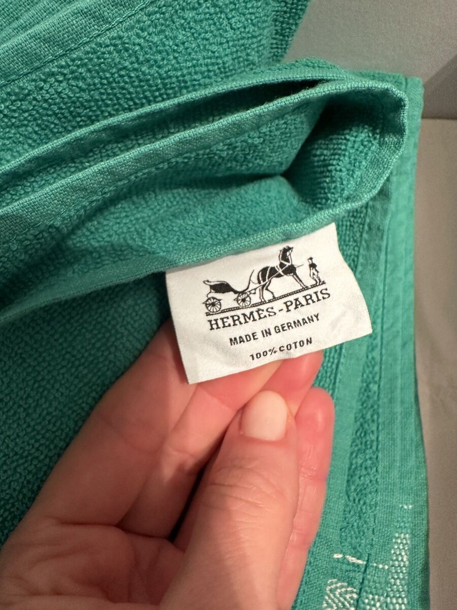 New in Box Hermes Large Model Yachting Beach Towel- Green | eBay New in Box Hermes Large Model Yachting Beach Towel- Green | eBay