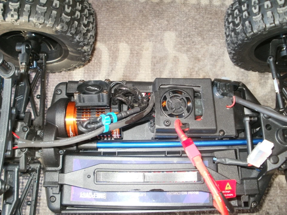 1/10 Rc 4x4 Truck HSP OCTANE - Image 4 of 4