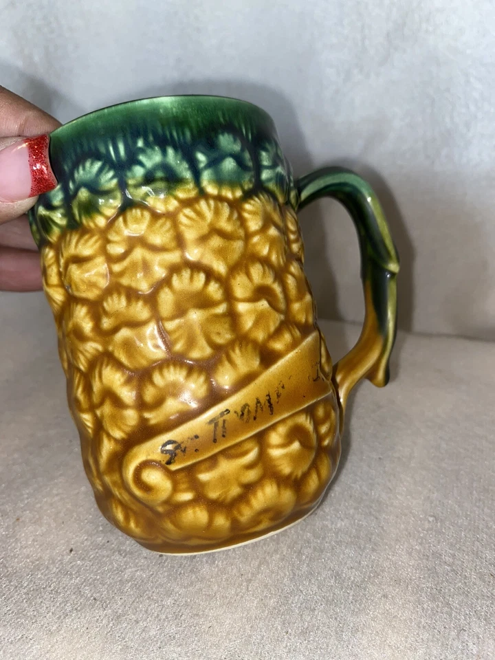 Taza de piña cerámica vintage TIKI BAR ST. THOMAS Bahamas amarillo caribeño Foto 3 de 4