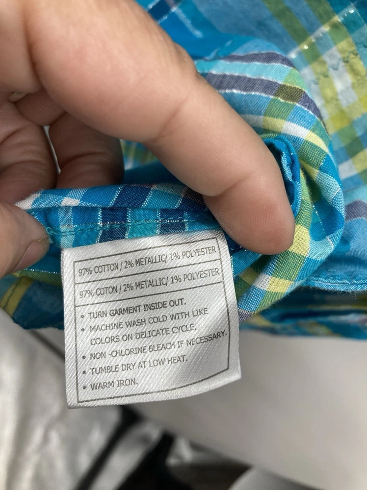 Camisa ajustada Ariat para mujer mediana PearlSnap plateada azul a cuadros manga larga lengüeta enrollable Foto 3 de 4