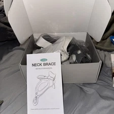 LUDWIG KATRIN Cervical Traction Device Neck Pain Relief Stretcher.