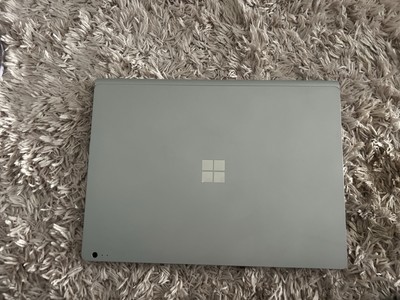 Microsoft Surface 2 - Touchscreen Silber