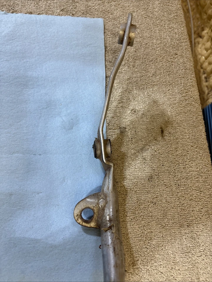 Barra de apoio traseira Honda Atc 200 X 1985 332 - Imagem 4 de 4