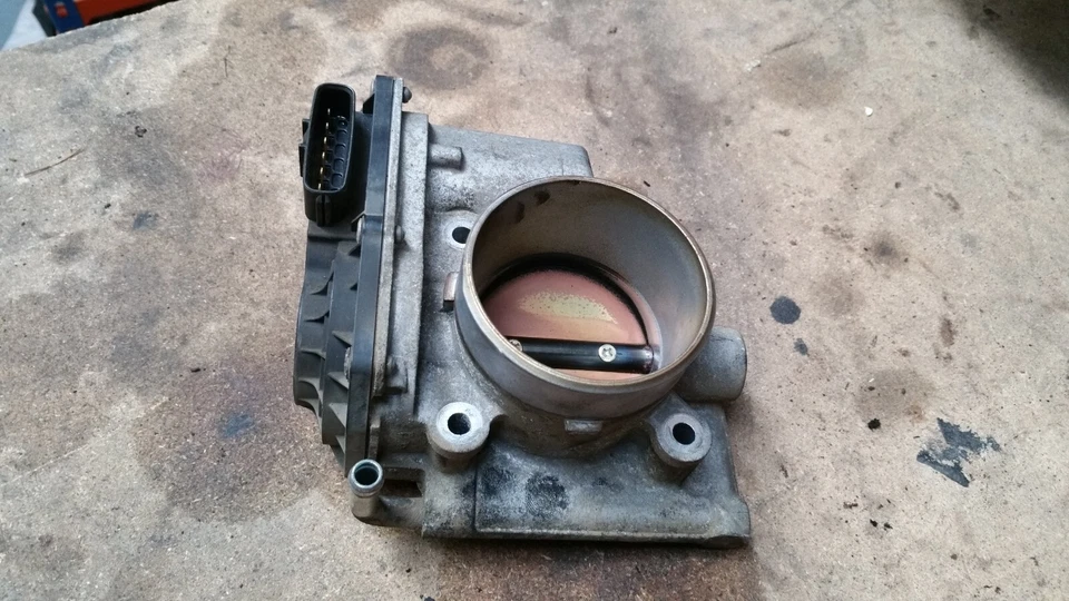 MAZDA MX5 THROTTLE BODY (MK3 2005 - 2015) NC 1.8 / 2.0 2007 2008 09 10 11 12 13 - Image 1 of 3
