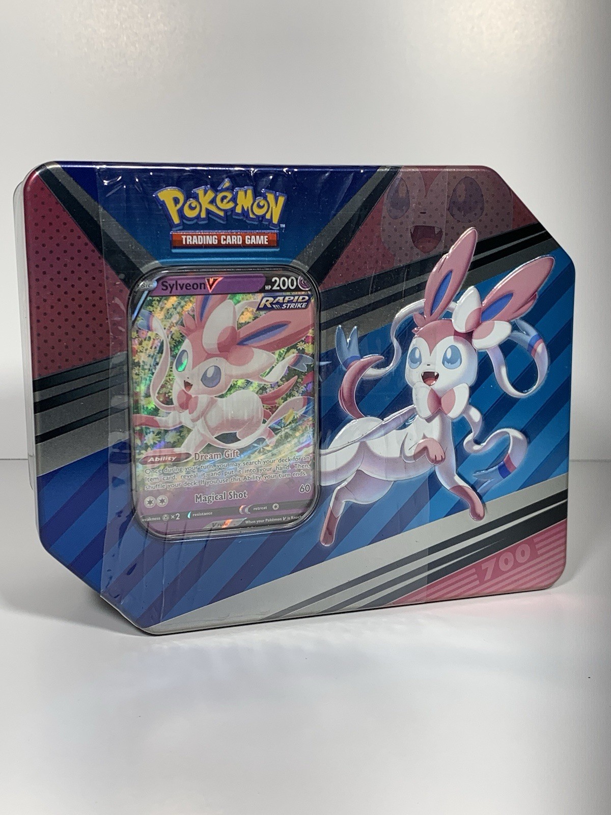 Pokémon TCG: V Heroes Tin (Sylveon V)