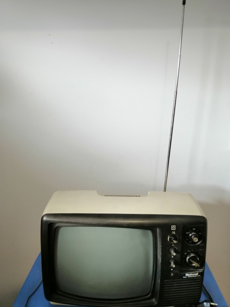 Vintage Transistor TV National TR-602EA Space Age 1976 By Vintage Transistor TV National TR-602EA Space Age 1976 By