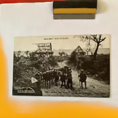 Schwarz-weiß gedruckte Postkarte 2. Weltkrieg nach dem ersten Kavallerieangriff 1916