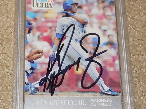 Ken Griffey Jr 1991 Fleer Ultra Signed Autographed Card PSA Slabbed - Picture 3 of 5