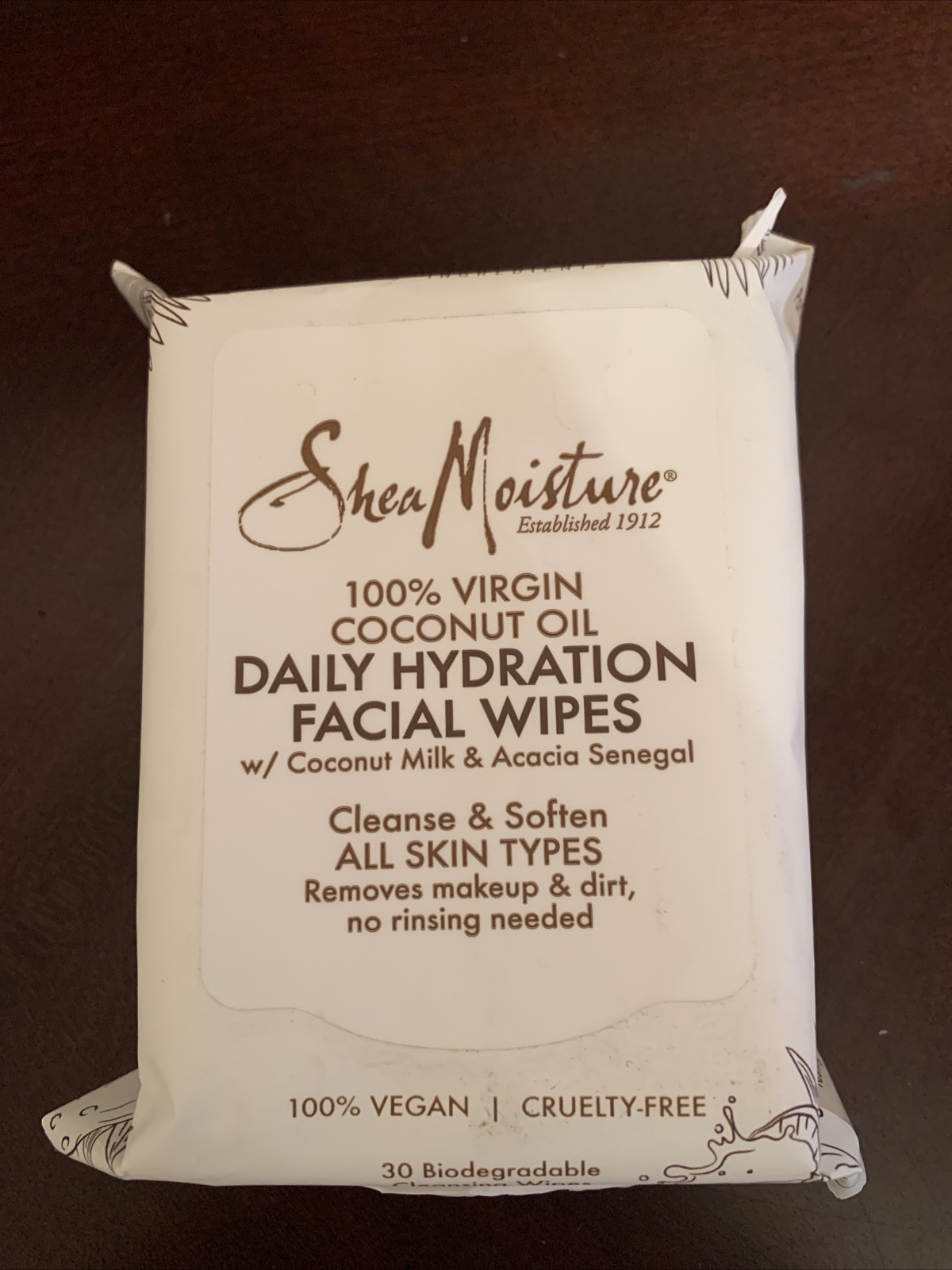 shea moisture daily hydration facial wipes