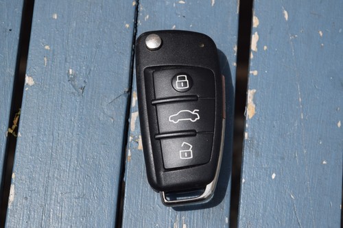 OEM Audi Keyless Entry Remote Key Fob
