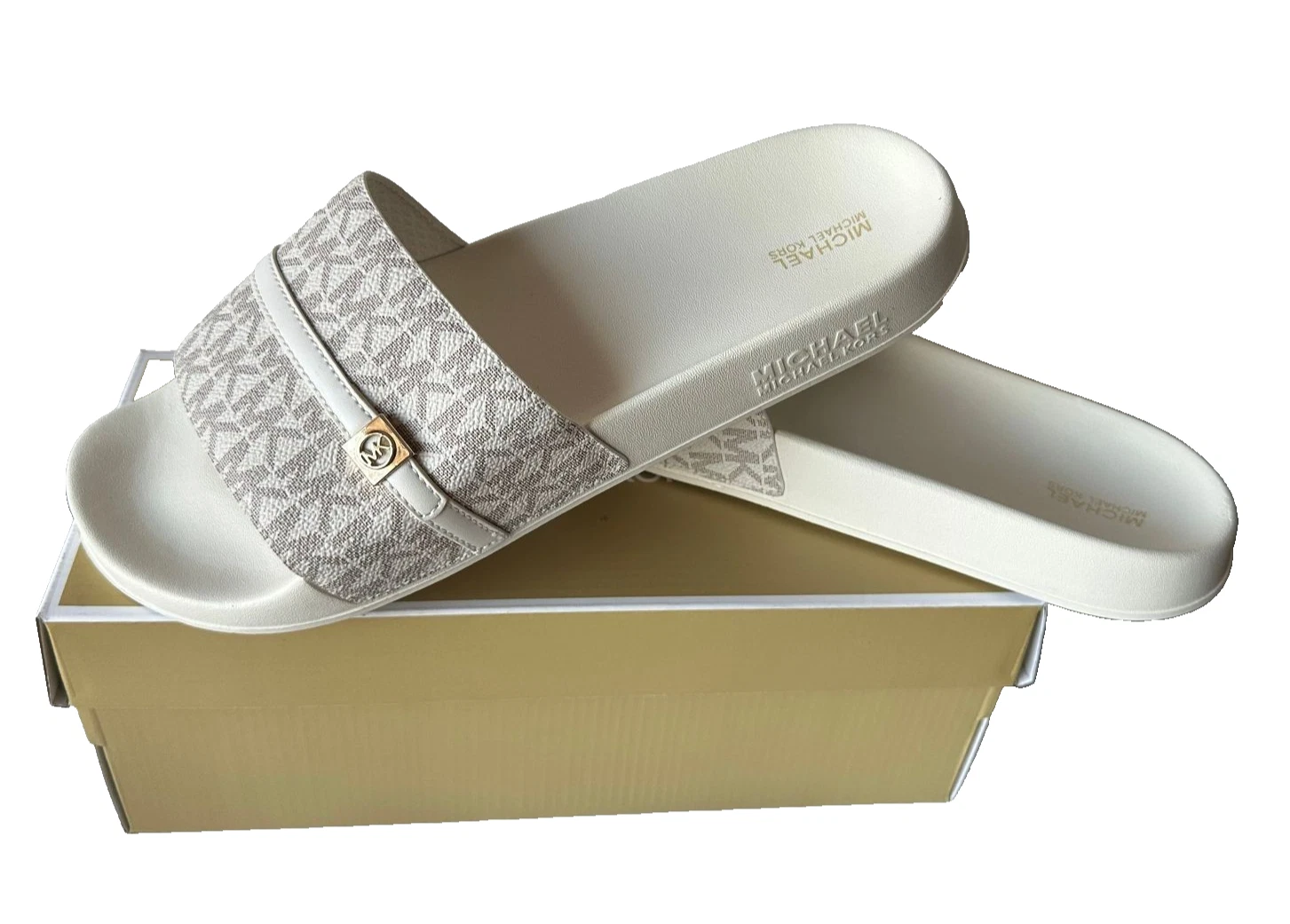NIB Michael Kors Signature Jadie Slide MK Logo Vanilla Sandals Size 7 & 8