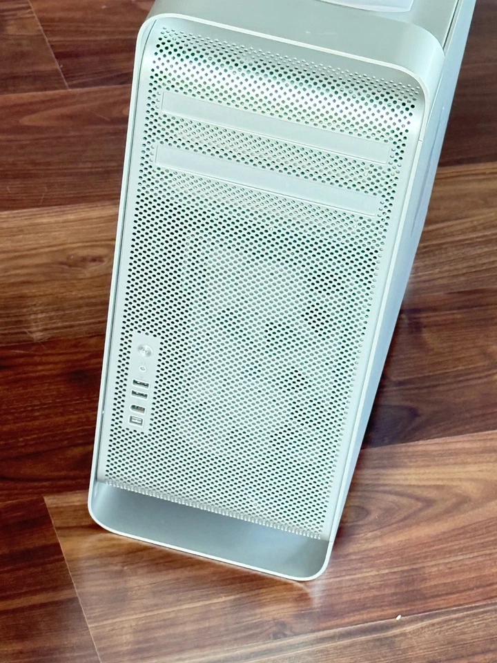 Apple Mac Pro 3.1 2xQuad-Core Xeon 2.8 GHz - Bild 2 von 4