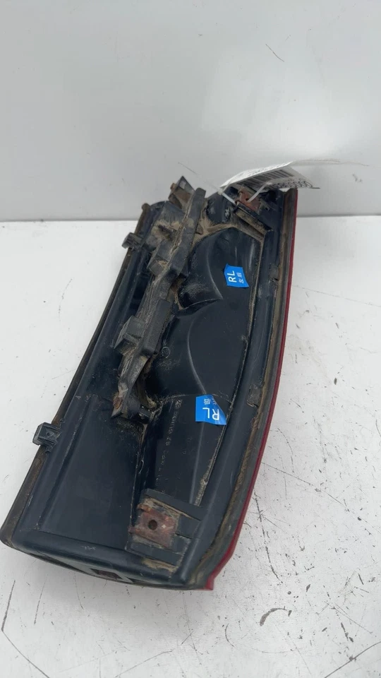 1988-1999 CHEVY PICKUP 1500 Tail Light Assembly Chevrolet Left Foto 3 de 4