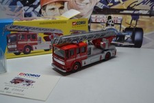 CORGI -  AEC TURNTABLE FIRE ENGINE  - WEST YORKSHIRE FB -1/50 SCALE MODEL 22001