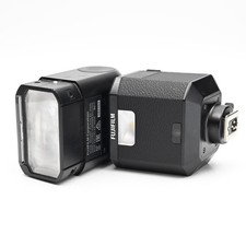 Fujifilm EF-X500 TTL Flash 752