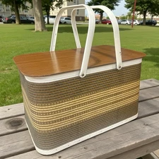 Vintage W C Redmon Picnic Basket Retro 50's wood and Woven Brown Beige