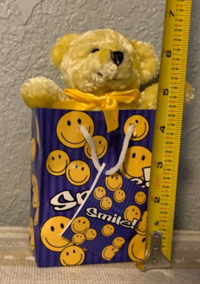NWT Plush Pals Yellow Bear in a Smile Face Gift Bag 6''