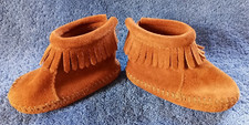 Minnetonka Baby Leather Suede Moccasin Booties Shoes Fringe Brown Sz 2 Back Flap