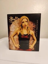Gentle Giant Buffy the Vampire Slayer Vs Dracula Bust #315/5000 Diamond Select 