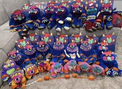 1986 Amtoy My Pet Monster Yaplet Puppet with Cuffs and Pillow