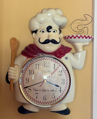Sterling & Noble Fat Italian Chef Kitchen Wall Clock Battery Operated 11'' x 9''