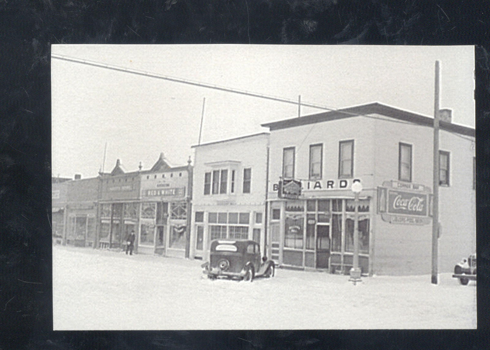 VERNONIA OREGON DOWNTOWN STREET SCENE 1950's CARS STORES POSTCARD COPY