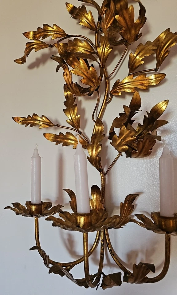 PAIR OF ITALIAN TOLE GILT WALL SCONCES HOLLYWOOD REGENCY MID-CENTURY 1960'S - Image 2 of 4