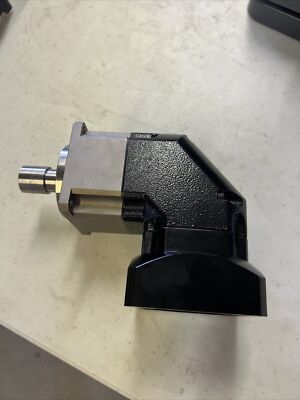 APEX DYNAMICS INC MOTOR GEAR REDUCER Ratio 005:1