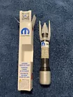 MOPAR TOUCH-UP 笔 & 透明外套 ~ 06103286AA ~ GATOR 绿色 ~ PGV ~ 全新