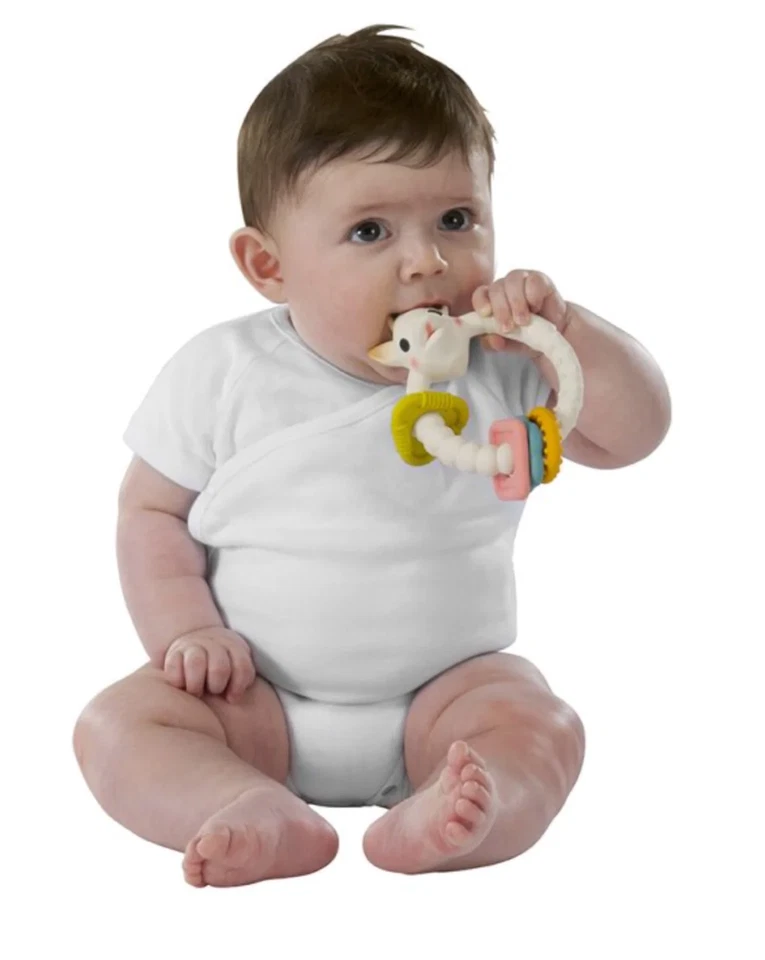 Sophie the Giraffe Teething Colo'rings - BRAND NEW - Image 3 of 4