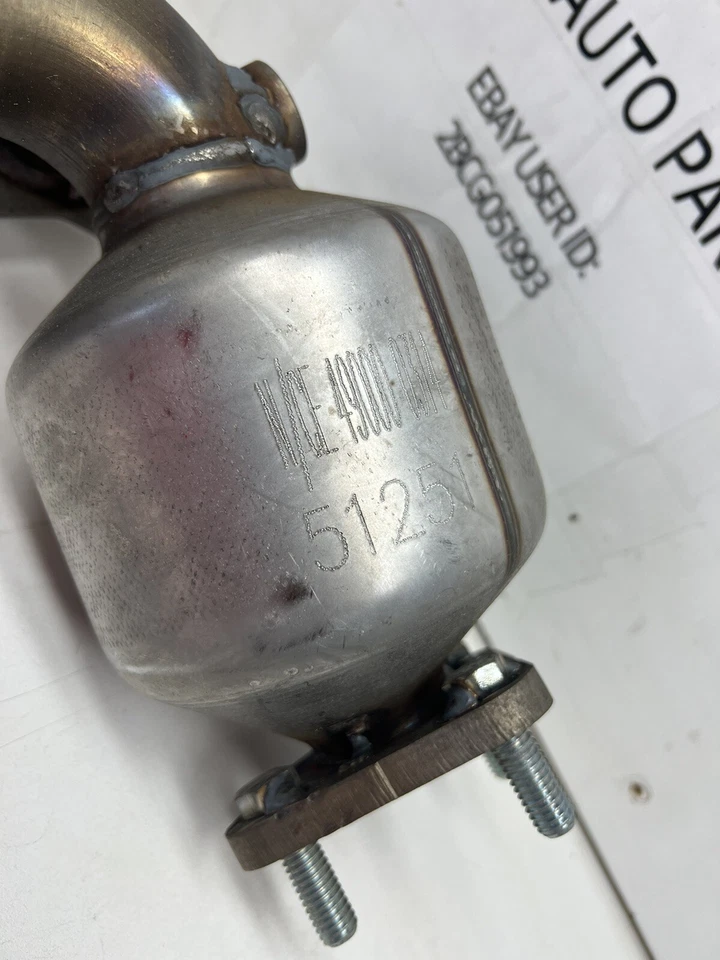 1996-02 MAZDA MILLENIA 2.3L MAGNAFLOW DIRECT-FIT FRONT CATALYTIC CONVERTER 51251 - Image 3 of 4