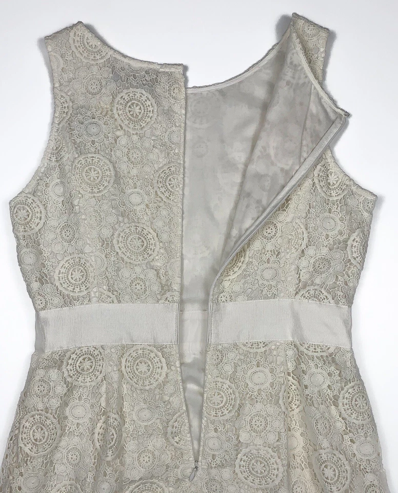 Boden Crochet Lace Shift Dress Womens 8 Sleeveless Knee Length Ivory New FLAWS - Image 3 of 4
