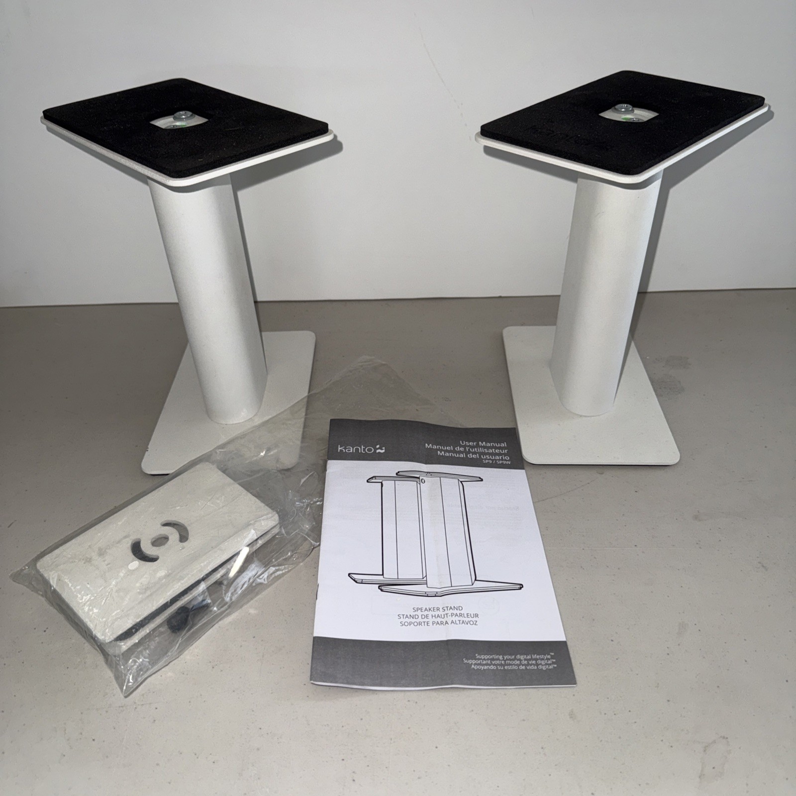 Kanto SP9 9" desktop speaker stands (white)