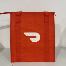 DoorDash insulated delivery bag for drinks or food zipper hot cold temperature