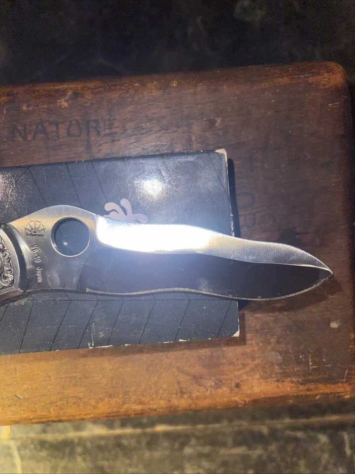 Spyderco Japan. Folding Knife. New Old Stock. Razor Sharp. Limited Release. - Image 3 of 4