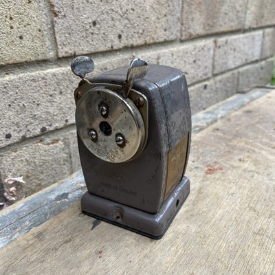 Vintage Velos Solo Bleistiftspitzer sehr selten