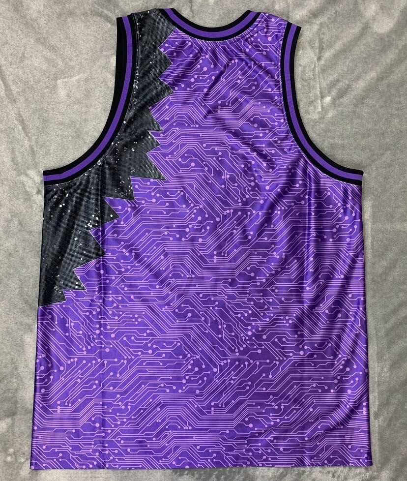 Picture 4 of 8