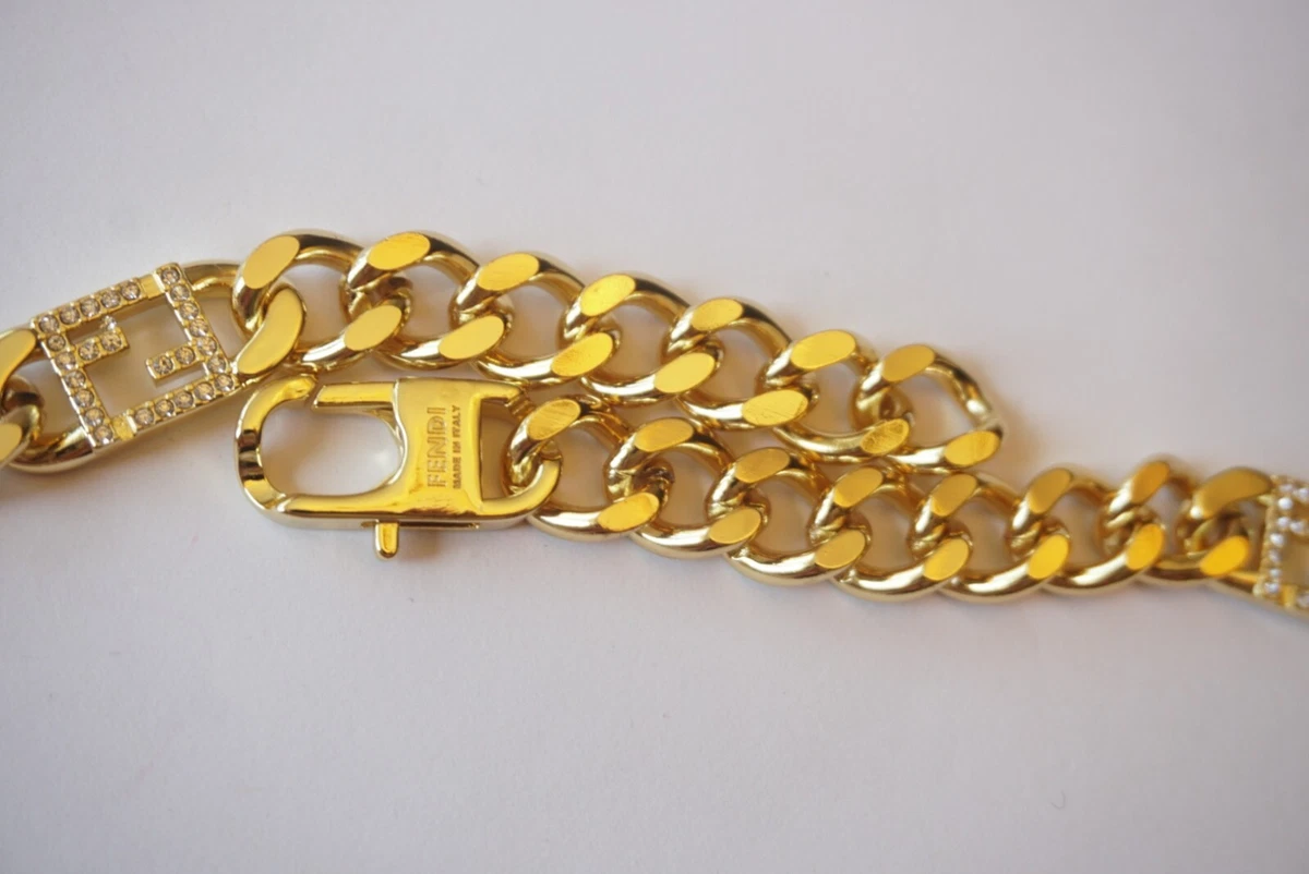 F is deals fendi necklace