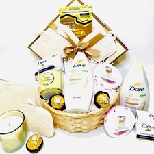 Classic Ladies Birthday Ready To Gift Pamper Set Gift Basket | For Her Nan Mum