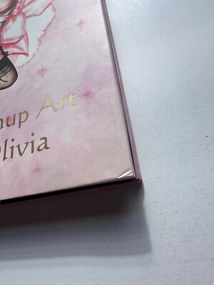 Malibu Cheesecake : The Pinup Art of Olivia by Olivia de