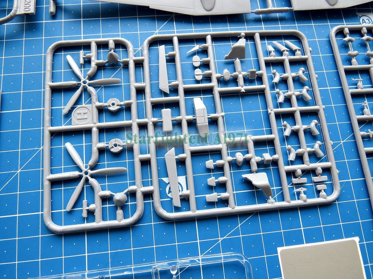 Maquette Avion Beechcraft UC/TC-12B Huron - Échelle 1/72 - Kit Plastique A&A - 2 Décors