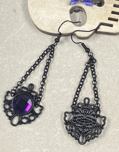 Par de aretes colgantes de cadena de abanico negro gema púrpura colgante declaración victoriana - Imagen 3 de 6